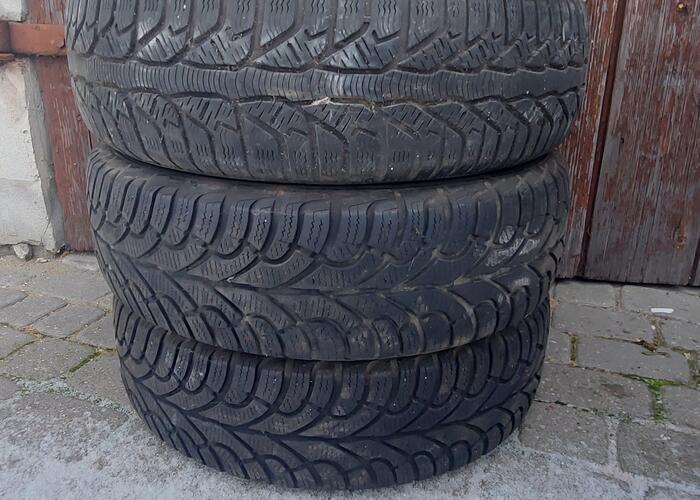 Grajewo ogłoszenia: Witam sprzedam komplet opon zimowych 400zl
185/65/15